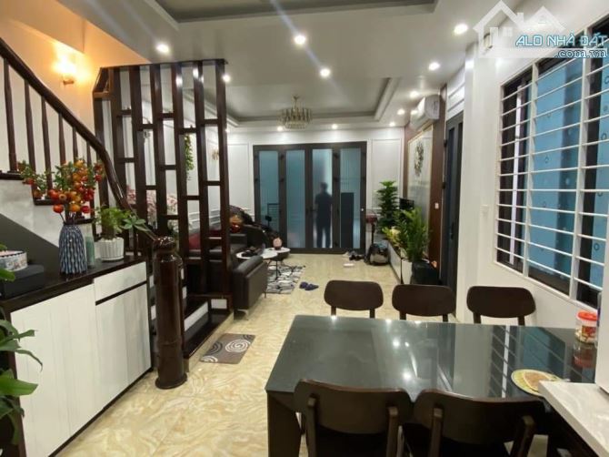 NHÀ ĐẸP Ở NGAY - TẶNG NỘI THẤT - Ô TÔ 20M - MỖ LAO - HÀ ĐÔNG - 76M - 4T - NHỈNH 10 TỶ. - 1
