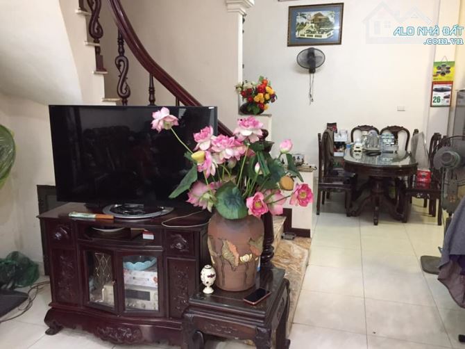 BÁN NHÀ DT 119M, MT 5M, PHÂN LÔ BỘ GIÁO DỤC, TÂY HỒ, Ô TÔ TRÁNH, KINH DOANH, GIÁ 31.8 TỶ - 2