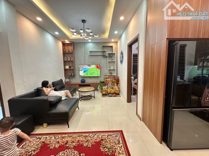 Bán nhà dân xây Thanh Am Long Biên DT 50m2, 4 tầng , giá chào hơn 6 tỷ - 2