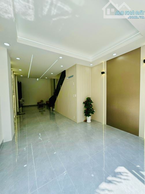BÁN NHÀ EMART PHAN HUY ÍCH, HẺM NHỰA Ô TÔ TRÁNH, 4x14, 5 Tầng - Ô Tô Ngủ Không Dậy, Nhỉnh7 - 4