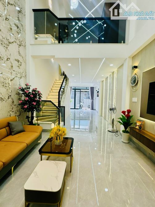 BÁN NHÀ EMART PHAN HUY ÍCH, HẺM NHỰA Ô TÔ TRÁNH, 4x14, 5 Tầng - Ô Tô Ngủ Không Dậy, Nhỉnh7 - 5