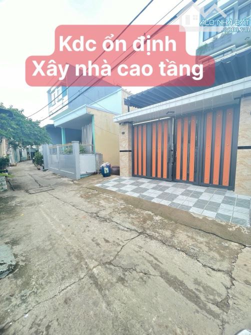 Nhà mới - Nhơn Đức - Nhà Bè, 302m2 thổ cư chỉ 5 tỷ - 5