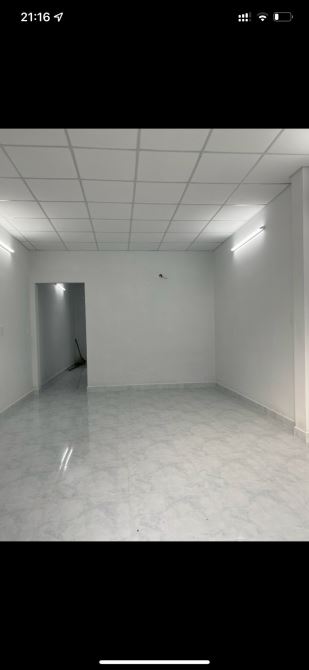 Bán nhà 4*15m đẹp. Hẻm thông xe hơi. Gần song hành và lê lợi