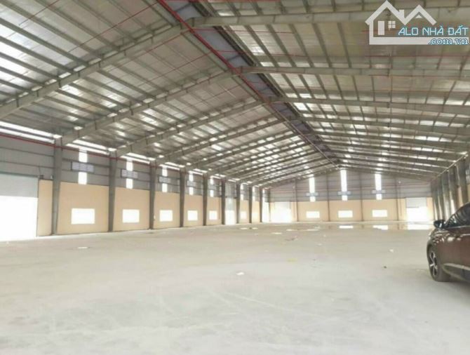 Bình Tân - Cho thuê gấp xưởng 320m2 sát QL1A, trần cao thoáng, điện 3fa giá chỉ 18 triệu - 1