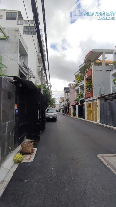 Bán Nhà Trọ cao cấp hẻm 7m trước sau Thoại Ngọc Hầu Tân Phú 4x20m đúc hầm lửng 4 lầu ST - 2