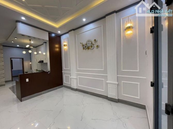 BÁN NHÀ MỚI XÂY CUỐI ĐƯỜNG ĐỒNG KHỞI - 2