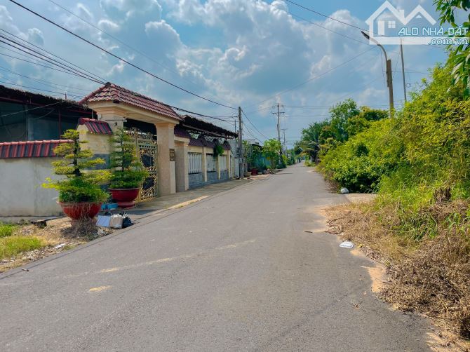 BÁN ĐẤT 2 MT ĐƯỜNG NHỰA, THỔ CƯ, CẠNH BỜ HỒ BÀ TÔ, RA BIỂN 15 PHÚT, BÁN NHANH TRONG TUẦN - 2