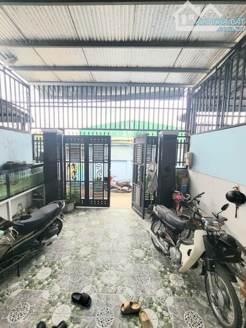 Bán nhà HXH, 90m2, 3 tầng, ngang 5m, Linh Xuán, chỉ 4 x.tỷ - 3