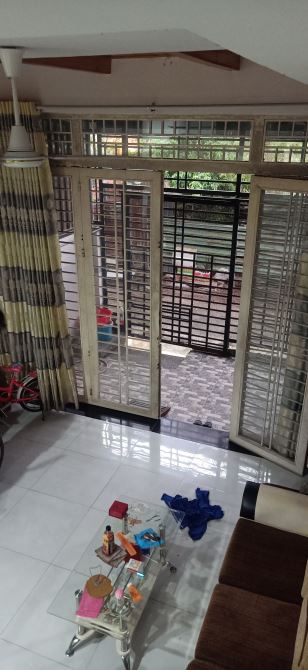 Bán nhà sổ chung Hóc Môn 1 trệt 1 lầu 40m2 - 4