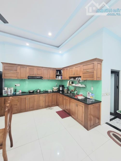 Bán nhà HXH, 90m2, 3 tầng, ngang 5m, Linh Xuán, chỉ 4 x.tỷ - 5