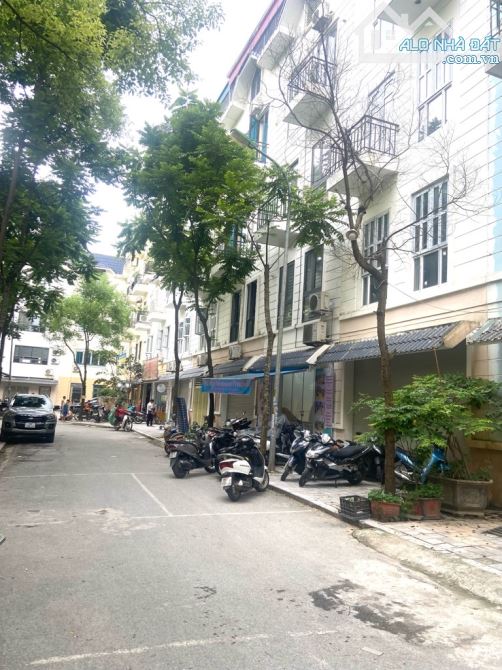BÁN NHÀ  ĐÔ NGHĨA HÀ ĐÔNG_ TẶNG FULLNỘI THẤT NHẬP KHẨU_GẦN CÔNG VIÊN_DT:75M_GIÁ:14,5 TỶ - 5