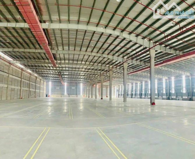 🔥🔥🔥Cho thuê 5000m2 nhà xưởng x 2 tầng tại khu công nghiệp Thạch Thất. Lh Mr Dũng