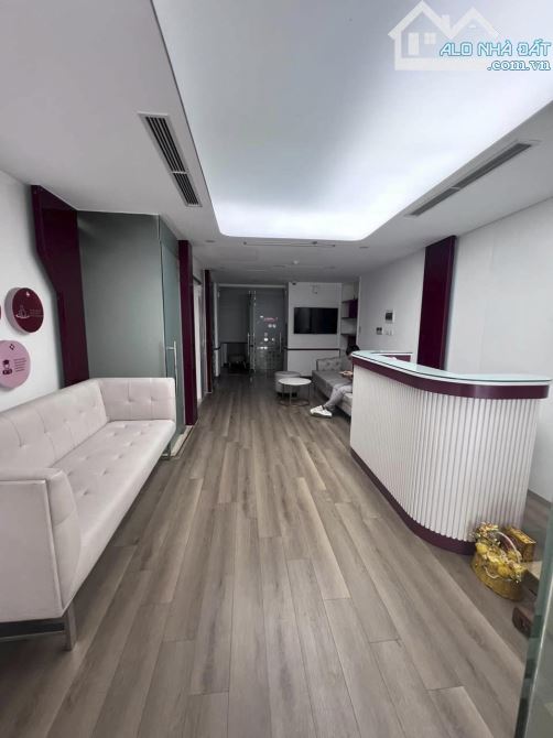 TÒA NHÀ 10 TẦNG, VỊ TRÍ VIP NHẤT  TRUNG TÂM BA ĐÌNH, DT 85M, CHO THUÊ 150TR, , NHỈNH 60 TỶ