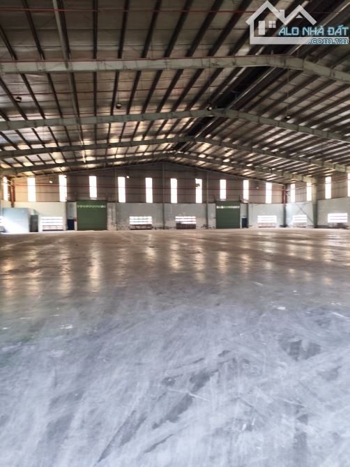 Cho thuê kho xưởng 3000m2 góc 2 mặt tiền KCN Vĩnh Lộc, P. Bình Hưng Hòa, Q. Bình Tân. - 1