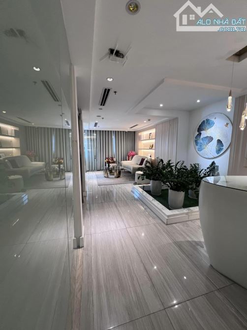 TÒA NHÀ 10 TẦNG, VỊ TRÍ VIP NHẤT  TRUNG TÂM BA ĐÌNH, DT 85M, CHO THUÊ 150TR, , NHỈNH 60 TỶ - 1