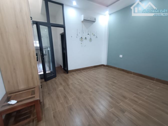 Bán nhà Nguyễn Đình - Sơn Trà, nhà 3 tầng, 60m2, 3PN, sân xe, sân phơi đường 5m5, LVCC - 1