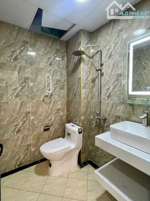 Bán gấp siêu phẩm  LA Tinh – 4*T 30m2 Ô tô đỗ cách 10m , 5p ra KDT đô nghĩa  giá chỉ 3tỷ15 - 2