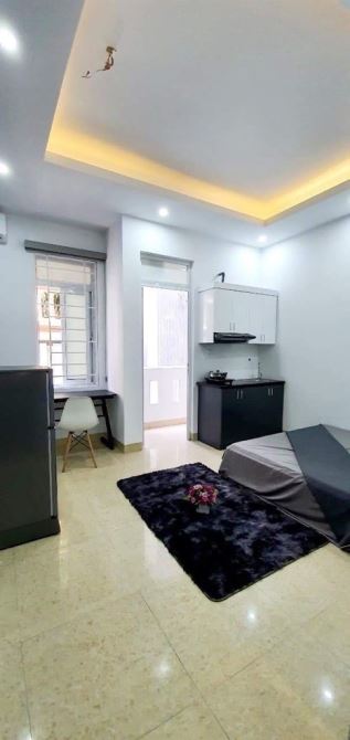 Căn hộ dịch vụ- Phố Dịch Vọng Hậu- 7 tầng thang máy 15pkk- 70m2- 14.6 tỷ - 2