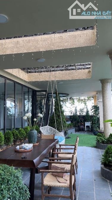 (HIẾM) Bán Penhouse siêu đẹp phố Minh Khai - Hai Bà Trưng, BẺ BƠI + SÂN VƯỜN, 500m2, 42 tỷ - 2