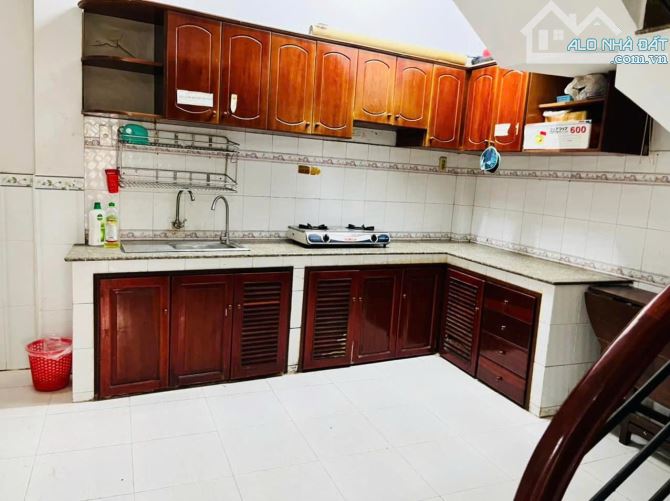 CHO THUÊ MẶT TIỀN BÀU CÁT 1 KHU MUA BÁN KINH DOANH SẦM UẤT, CN 60 M2. GIÁ 17.5 TRIỆU - 2