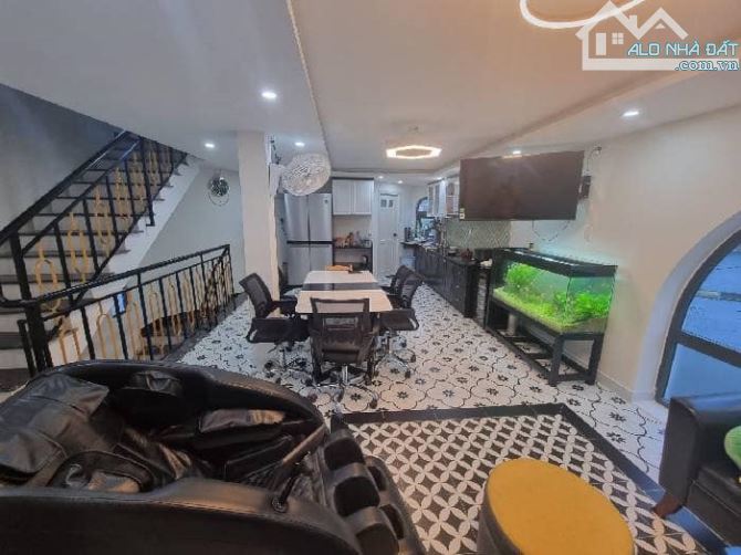 nhà mới đẹp , HXH thông đỗ cửa Nơ Trang Long P.12 Q.BT 5 tầng BTCT 68m2, 4PN, chỉ 10 tỷ9 - 3