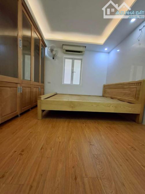 🏠 2.65 TỶ - TẬP THỂ ĐỒNG XA - MAI DỊCH 60M2 - 2 NGỦ - 4