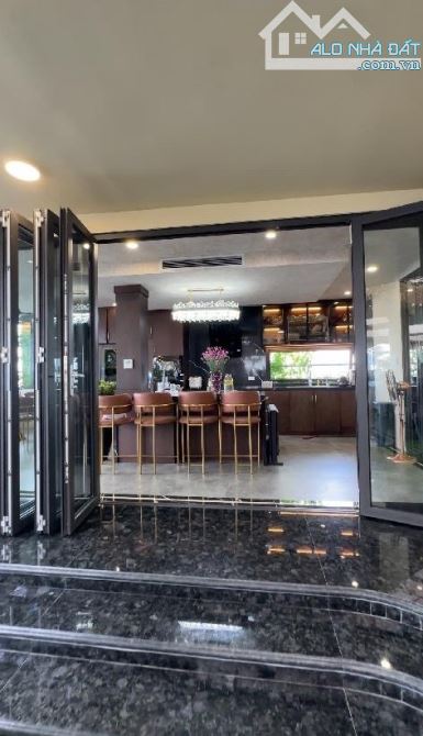 (HIẾM) Bán Penhouse siêu đẹp phố Minh Khai - Hai Bà Trưng, BẺ BƠI + SÂN VƯỜN, 500m2, 42 tỷ - 4