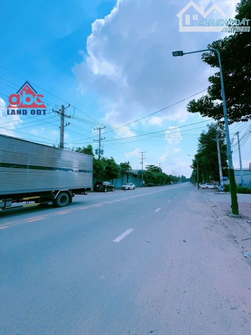 Bán lô biệt thự 800m2 mặt tiền bùi thị xuân tân bình- dĩ an - bình dương - 4