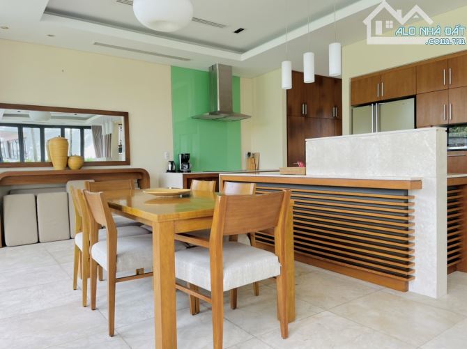 Bán biệt thự biển The Ocean Villas cách biển 50m2, dt 620m2, sổ hồng sẵn, giá 40tr/m2 - 6