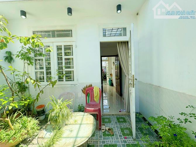 Bán Gấp Nhà 3 Lầu Ngay COOPMART BÌNH TRIỆU, Cách Ql13 200M, SHR, KDC An Ninh, Đường 12M - 7