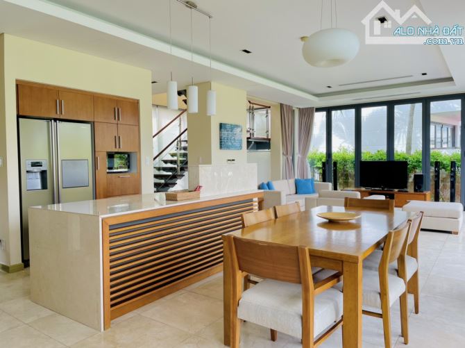 Bán biệt thự biển The Ocean Villas cách biển 50m2, dt 620m2, sổ hồng sẵn, giá 40tr/m2 - 7