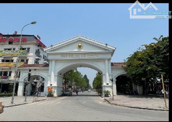 Nhà 5T*Dịch Vụ Khu D,Yên Nghĩa Hà Đông,ô tô Đỗ cửa ,Giáp Vành Đai 4,Viện nhi TW Cơ Sở 2.