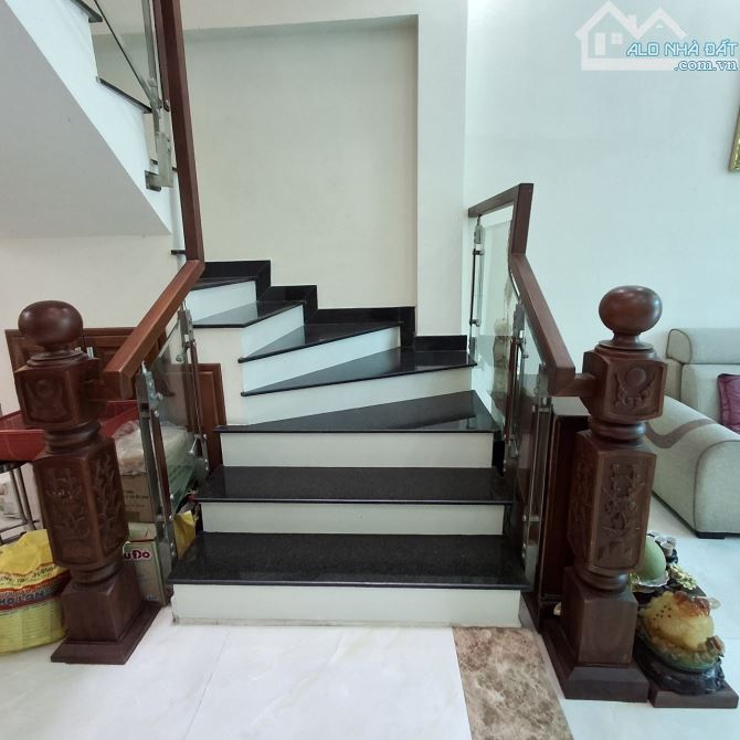 Lê Cơ, Hải Châu, 80m2, 3 tầng, giá 4,65 tỷ. - 10