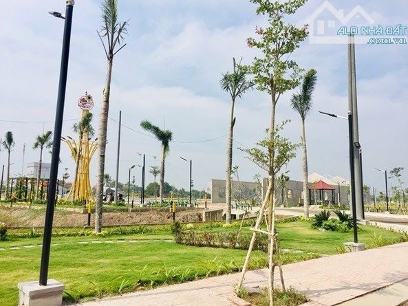 MUA LÔ 1 LÔ ĐẤT TẶNG KÈM 1 CĂN HỘ 40M TẠI ĐỨC HÒA NEW CITY - 1