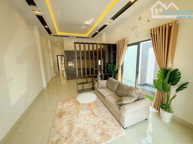 Bán gấp Biệt Thư 150m2 6,11 x 26 = 5 tỷ x Đông Thạnh Hóc Môn TPHCM - 1