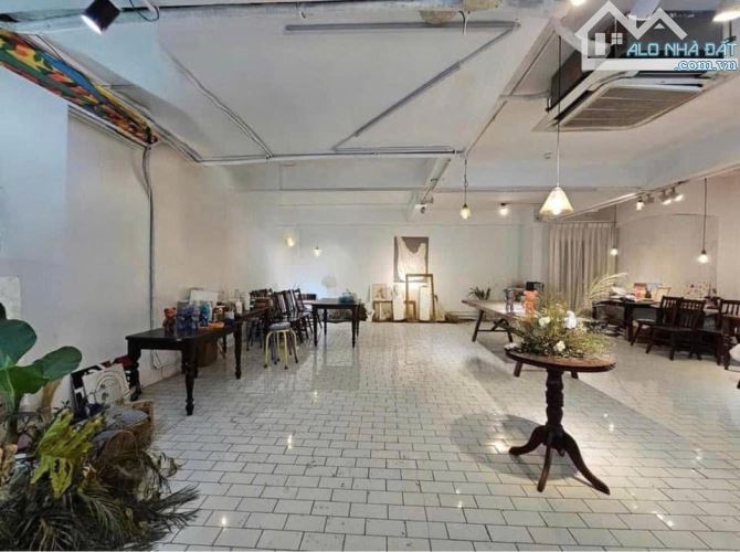 Cho thuê mặt bằng  sẵn hiện trạng cafe nhà hàng 1 trệt 3 lầu đường Phan Trung - 2