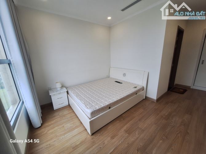 Em Cần Bán Căn Hộ Chung Cư Vinhomes Gardenia - Hàm Nghi, Dt 80m2, View Ngắm Pháo Hoa - 2