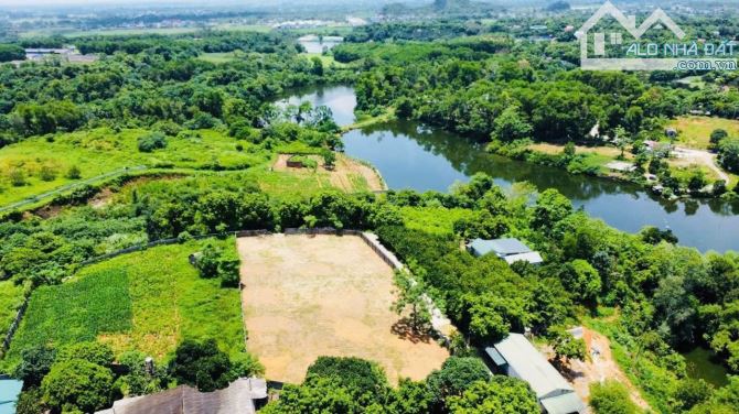 Bán 2852m2 view thoáng đẹp gần sân Golf Skylake Lương Sơn - Hoà Bình.rẻ nhất thị trường - 2