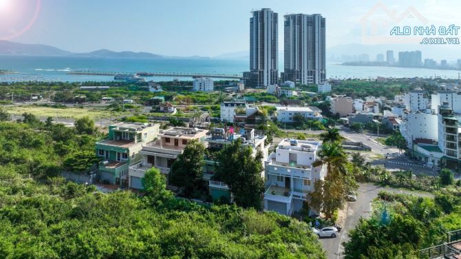 BÁN CĂN VILLA ĐỒI + BIỂN VIEW SIÊU ĐẸP, GIÁ RẺ VĨNH HOÀ NHA TRANG - 3