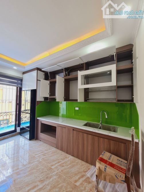 BÁN NHÀ PHỐ NGỌC KHÁNH 5T, 40M2, MT 4M NGÕ THÔNG, GẦN Ô TÔ, KINH DOANH, Ở NGAY, CHỈ 8,5 TỶ - 3