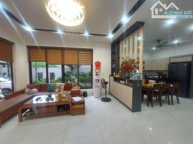 Khu VIP bán gấp nhà phạm văn đồng 45m2 đường trước nhà 5m ô tô để gần nhà giá 5,56 tỷ - 3