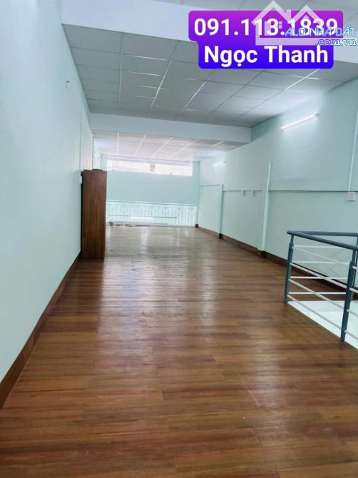 $ Cho Thuê Nhà Đẹp- đường 30/4, quận Tân Phú. 5m x 20m, trệt trống, có lửng. Chỉ 13Tr $ - 3