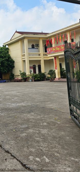 TIN ĐƯỢC 0 ĐẤT  TP TỪ SƠN CÓ NHÀ C4  DT163m2 GIÁ CHỈ 6Tr500tr/1m cạnh nhà văn hó - 3