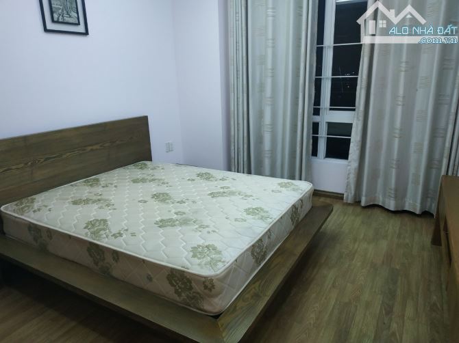 Cho thuê căn hộ Khải Hoàn, Lạc Long Quân,p5,Q11: 125m2, 3p ngủ, NTCB, 15tr - 4