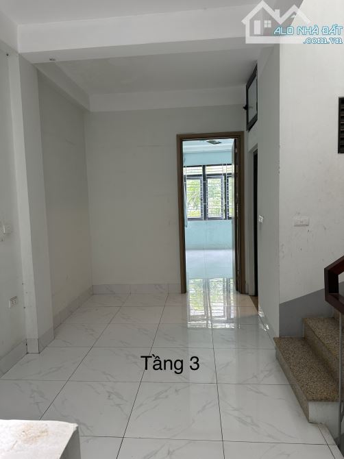 Cho thuê nhà 4 tầng (55m2) KPL dịch vụ Hoà Bình - Yên Nghĩa, Đường 11m - 4