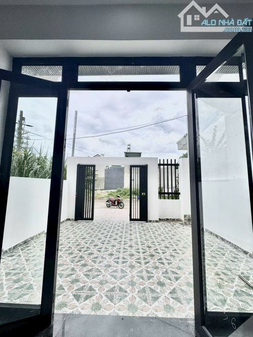 Bán nhà lầu mới xây trả góp qua ngân hàng, sổ riêng thổ cư 100% gần KDL Bửu Long - 5