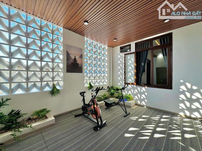 Villa siêu Chill ngay Biển - Dòng tiền ổn định  60 triệu 1 tháng - 9