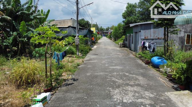 Bán đất sổ riêng đường Sông Trầu 21, Trảng Bom,  Đồng Nai, 650 triệu