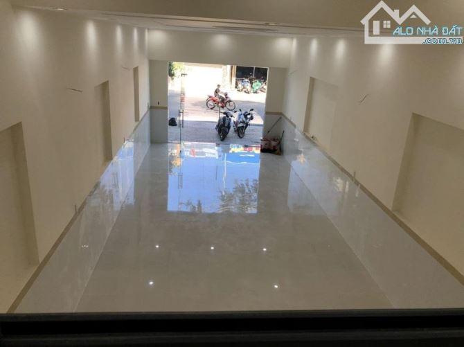 Cho thuê nhà mặt tiền đường Xô viết Nghệ Tĩnh - Hiện trạng nhà 1 trệt 3 lầu, 4 phòng,