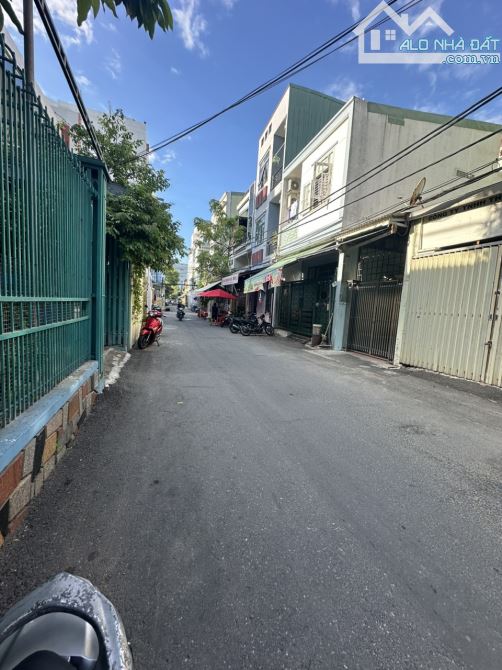 Giảm sâu 1 tỷ - Bán nhanh biệt thự 2 tầng Thủ Khoa Huân 170m2 nở hậu vuông vức chỉ 13,X tỷ